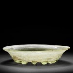 A side view of the glass bowl. (Click on image to enlarge).