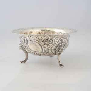  Irish sugar bowl Geo111 1765 by Samuel Walker ,repousee of birds and foliage 2,250e