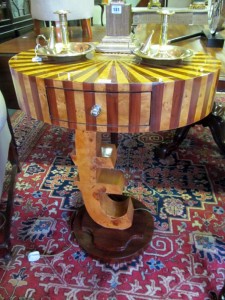 Art Deco style marquetry decorated table (200-300)