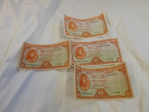 Irish Lady Lavery Ten Shilling Banknotes Dated 1962, 65, 66 & 68. Mixed Condition (20-30).