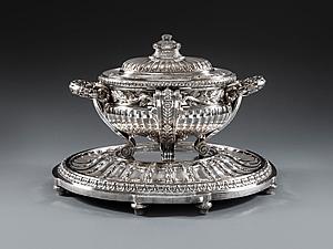 A soup tureen on stand bearing the makers mark of Jacques- Nicolas Roettiers, Paris 1770 was sold by Koopman Rare Art, London to a private buyer.
