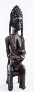Motherhood, an antique figure from Bambara/Mali Gui (10,000-15,000).
