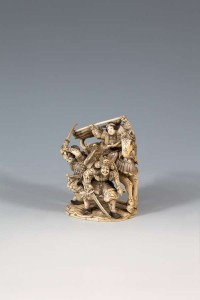 A JAPANESE CARVED IVORY GROUP, 19th Century (600-1,000)