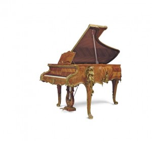 rançois Linke, index number 1400, the mounts designed by Léon Messagé, the movement by Erard, serial number 98602, Paris, circa 1910 A HIGHLY IMPORTANT FRENCH ORMOLU-MOUNTED KINGWOOD AND SATINÉ MARQUETRY AND PARQUETRY `PIANO À QUEUE' £250,000-400,000.  Courtesy Christie's Images Ltd., 2014
