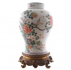 Qing period famille verte vase (3,000-5,000).