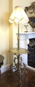 A gilt metal standard lamp in Rococo revival style (500-800).