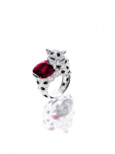 A 10.62 carat Burmese Mogok ruby, onyx and diamond ring. (|US$2.3-3.2 million).
