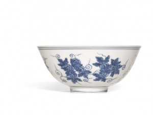 Leading the sale is an exceedingly rare Chenghua Blue and White ‘Palace Bowl’. It represents a unique version of the design, with a larger number of melons than usual and is estimated at £4-6 million.