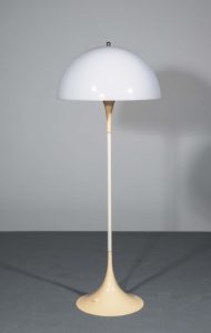 A PANTELLA STANDARD LAMP, BY LOUIS POULSEN (300-500)